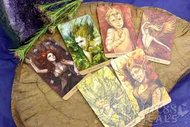 Tc Tarot Of The Hidden Realm
